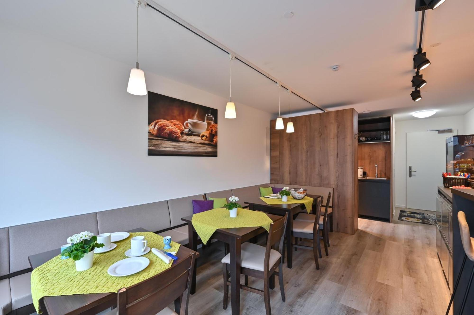 Hotel Gaestehaus Stock Zimmer Trueffeleckle FDH Exterior photo