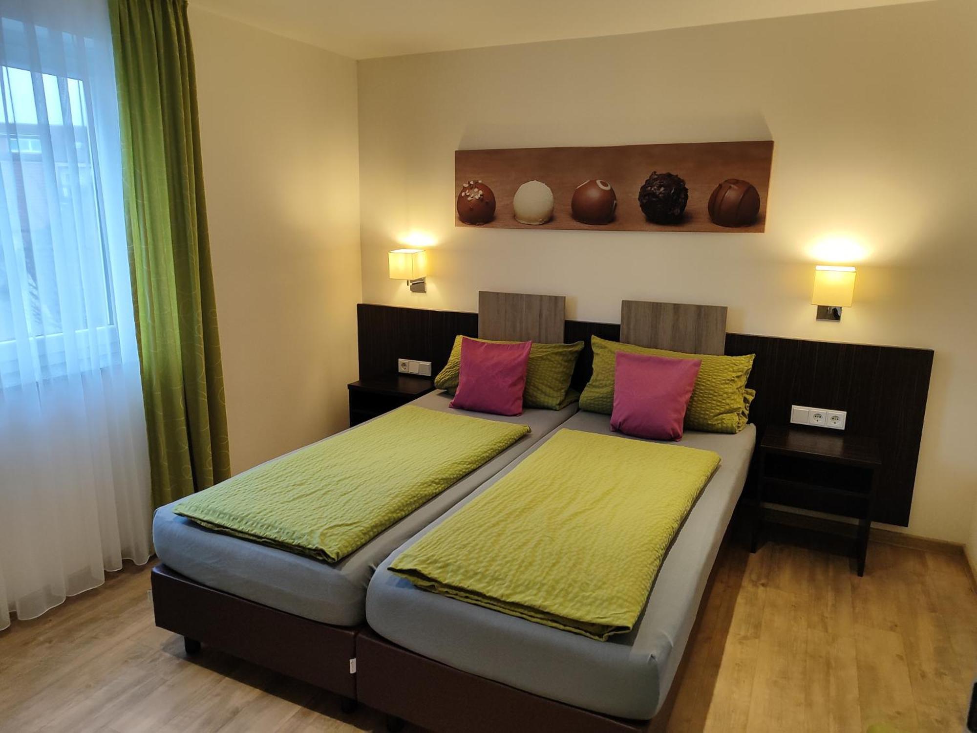 Hotel Gaestehaus Stock Zimmer Trueffeleckle FDH Exterior photo